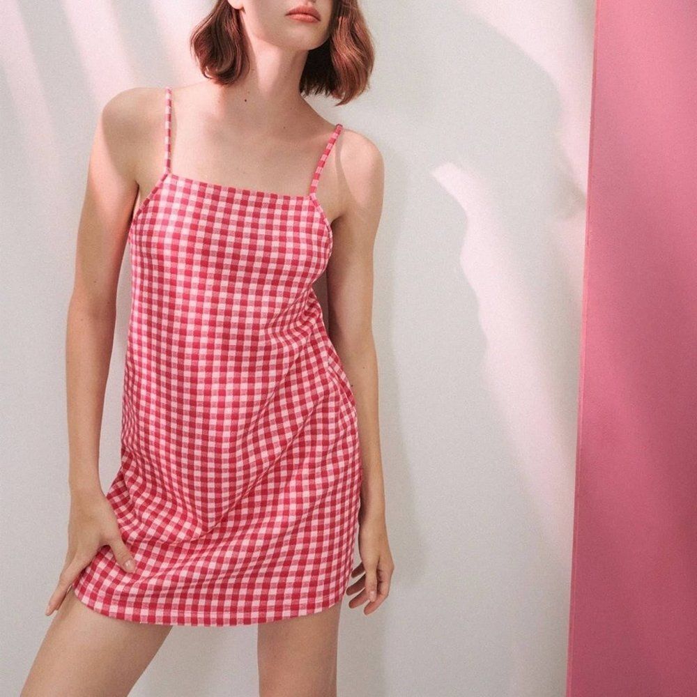 Zara Pink Gingham Print Mini Dress Size Medium NWT Blogger Fave Square Neckline
